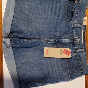Levi Ladies Classic Shorts